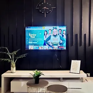  Apartment Living Unit In Metro Philippines